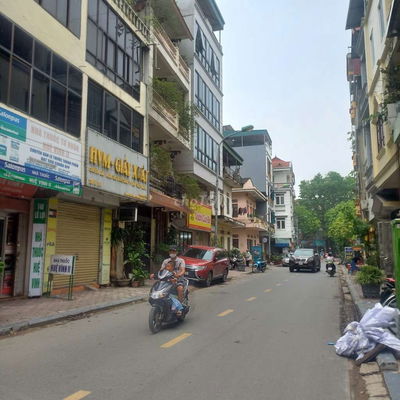 Nhà Mặt Phố Lê Lợi Hà Đông, kinh doanh 24/7 ,57m2- 19,3 tỷ.