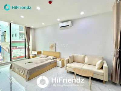 SIÊU PHẨM 1PN TÁCH BẾP 40M² – THANG MÁY – LẠC LONG QUÂN