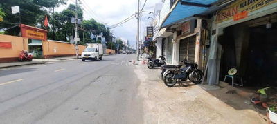 MẶT TIỀN ĐƯỜNG Lạc Long Quân - KINH DOANH SẦM UẤT - giá chỉ 6,1 tỷ 😍