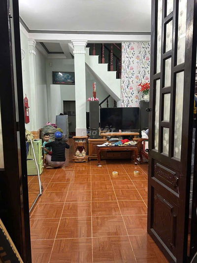 Chp thuê nhà nguyên can