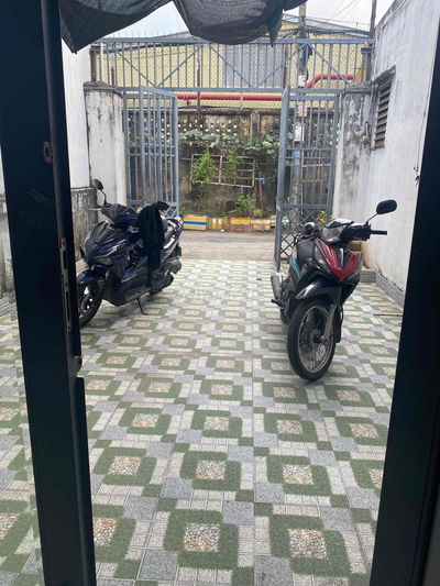 CHO THUÊ NHÀ 100M2 2PN1WC ĐƯỜNG XE TẢI LÊ VĂN CHÍ  SÂN ĐẬU OTO