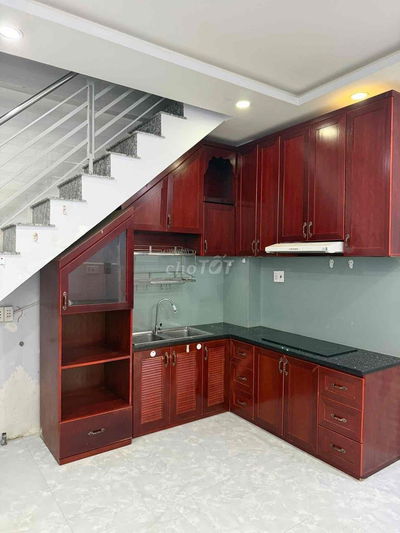 Nhà Chính Chủ 4 Lầu 4Pn&3Wc SỔ HỒNG RIÊNG ko quy hoạch