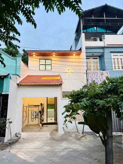 Nhỉnh 3 tỷ Xíu Nhà Đẹp 1 Lầu SHR 5m x 10m.  Hẻm 6m 1/ TCH 25