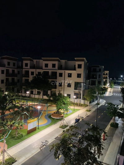 Chính chủ bán đất T&T Long Hậu - KCN Long Hậu – thích hợp xây nhà trọ