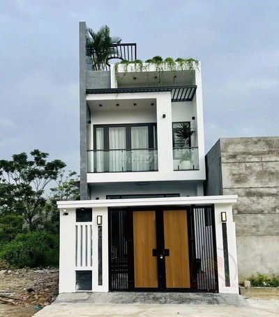 Bán Nhà 1 Trệt 1 Lầu Hoàn Công Ngay Cổng 11 Phường Phước Tân Kèm NT!