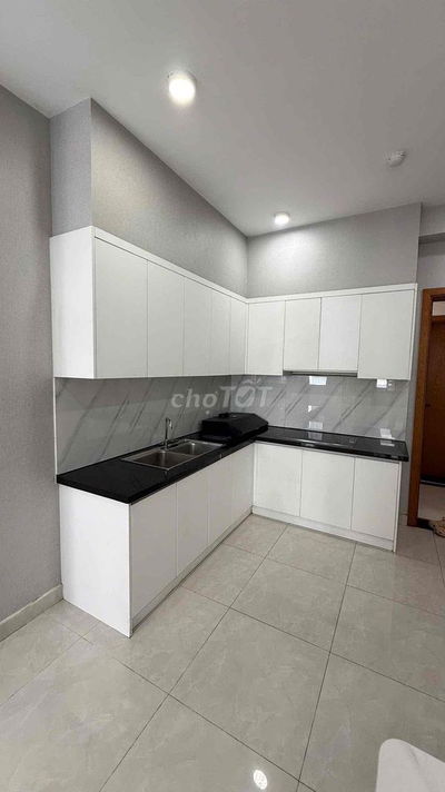 Chính chủ cho thuê Saigon Intela 8tr có nội thất.