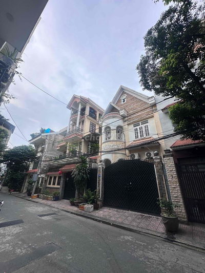 SIÊU PHẨM NHÀ PHỐ ĐƯỜNG NHẤT CHI MAI, NGAY GA T3 - 56m2 - NỞ HẬU