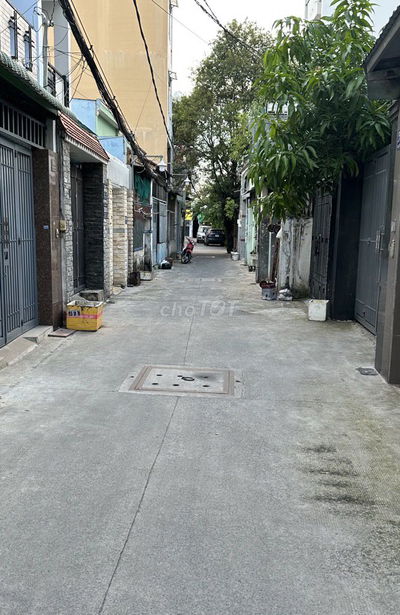 BÁN NHÀ KHU VIP, HẺM Ô TÔ - AEON MALL TÂN PHÚ - 3 TẦNG - 4 x12m