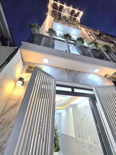 🔥🔥🔥 BÁN NHÀ SỔ HỒNG SIÊU ĐẸP - 2 LẦU 🔥🔥🔥