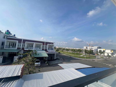 Nhà 1 lầu Khu Đô Thị Tây Bắc