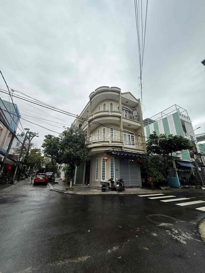 Nhà 3 tầng góc 2MT đường Bình Hoà 2 và Bình Hoà 5 P. Cẩm Lệ, Đà Nẵng