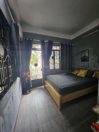 SANG NHÀ KD HOMESTAY 7PN/7WC GẦN VÒNG XOAY PHÙ ĐỔNG Q1