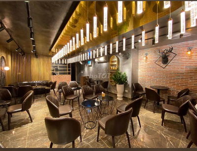 Cho thuê nhà vị trí đẹp, ngay cạnh Vincom Bà Triệu,