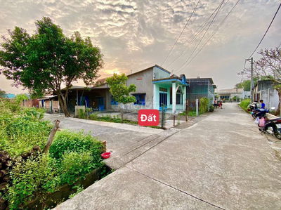 Lô góc 2 mặt tiền full thổ hẻm xe hơi 2 chiều giá cực tốt