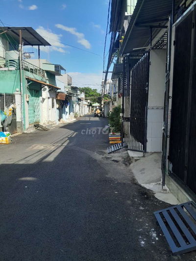 Phòng trọ 16m2, đường 385, KP31, Tăng Nhơn Phú, TP. HCM