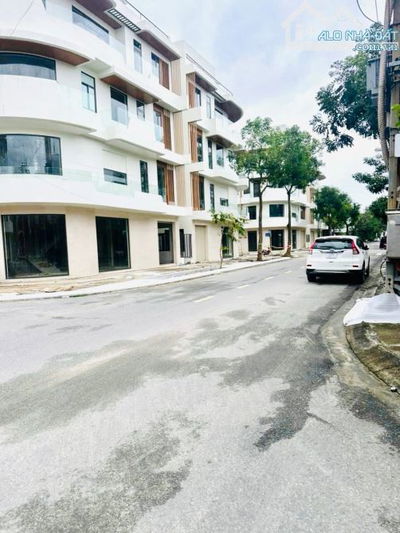 HÀNG HIẾM TT HOÀ CƯỜNG NAM VŨ TRỌNG PHỤNG 3 TẦNG CHỈ 7 TỶ X