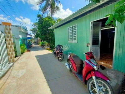 Nhà đất cách chợ bình minh 900m cách kcn5p cách cần Thơ 10p có cho vay