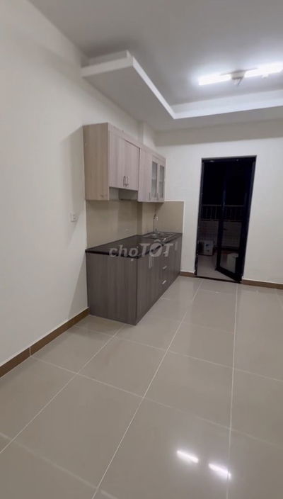 CHO THUÊ CH TẠI ERA TOWN, BAN CÔNG, 78M2-2PN, NHÀ TRỐNG,  9TR/THÁNG.