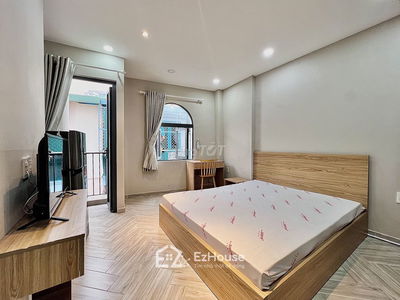 PHÒNG STUDIO BAN CÔNG BÌNH THẠNH