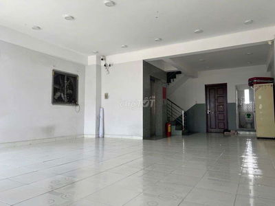 Chính chủ bán nhà mặt tiền 6,6*20 đường số 10 giá 12.5 tỷ