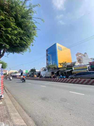 Bán biệt thự vườn  Huỳnh Tấn Phát Quận 7, 11,5m x 14m, 60tr/m2 giá 8.X