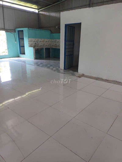 Cho thuê kho xưởng 300m2 thới hòa bến cát 11tr