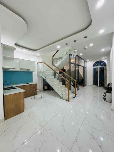 Huỳnh Tấn Phát 3PN - 3WC - 300m qua Q4 - 5,45 TL cách HXH 167 - 30m