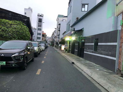 Cho thuê kiot nguyên căn