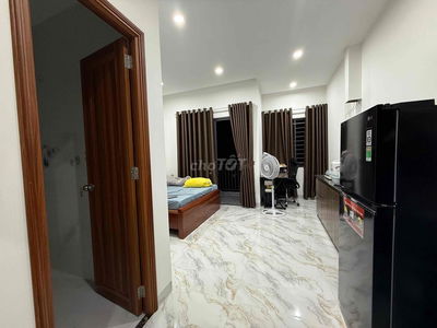 Căn Hộ Ban Công Rộng Đẹp Giá Tốt