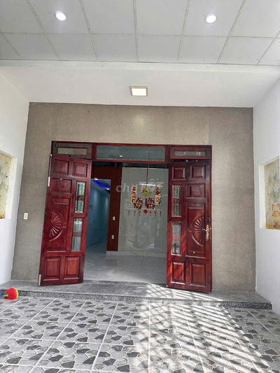 Chính chủ cho thuê nhà gần UBND Hòa Lợi. Hẻm ô tô.