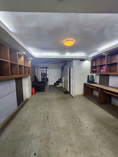 Nhà 2 Mặt Tiền Hẻm Sư Vạn Hạnh - 4,3x17M 6PN - Sẵn Nội Thất