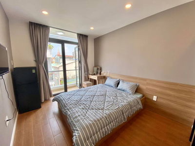 PHÒNG BAN CÔNG RIÊNG_NỘI THẤT MỚI KENG_322 Lê Văn Sỹ,Phường 2,Tân Bình