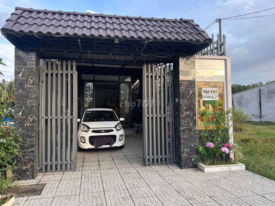 Bán nhà mặt tiền đường !!Chính chủ đăng tin bán thật 100%