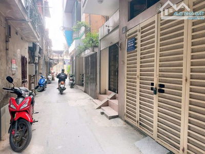 ❌️Siêu Phẩm Hồ Tây -35m2- Nhỉnh 11 tỷ-30m ra mặt hồ Tây.