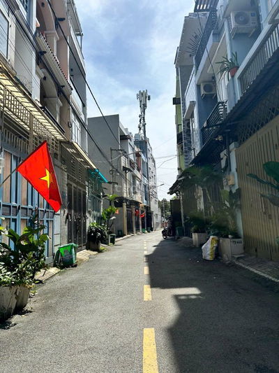 Bán nhà 4 tầng gần chợ Hiệp Bình, KDT Vạn Phúc giá 7,15 tỷ