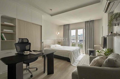 CHO THUÊ CĂN HỘ DỊCH VỤ 1 PHÒNG NGỦ 45M2 - CÓ BAN CÔNG LỚN ĐÓN SÁNG