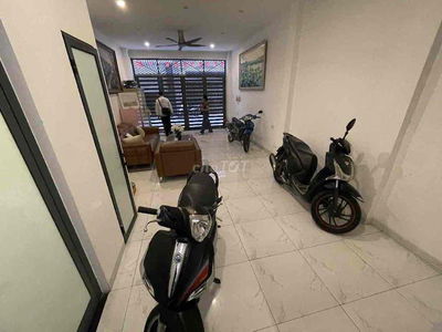 Bán nhà Minh Khai 58m2 - 6T thang máy - 6 Ngủ - MT 4.8m - Giá 13.5 TỶ