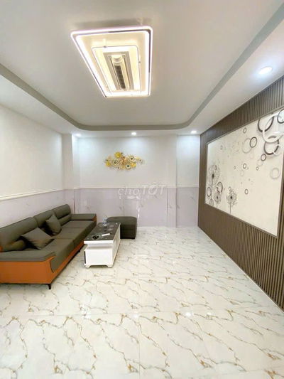 Nhà đẹp – 30m2 – 3 tầng BTCT – 4PN – Ko QH – Tôn đản – 3,87 tỷ.