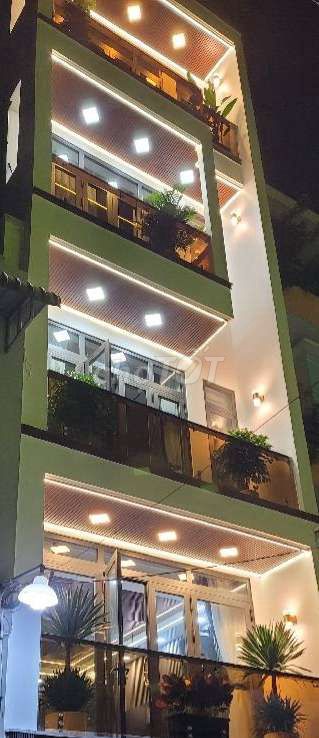 Gần Trường Chinh Tân Bình 6 tầng, hơn 440m, thang máy xịn chỉ 13.9đ