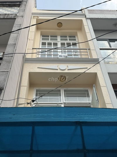 Nhà xinh sạch đẹp hẻm thông thoáng trệt 2 lầu Trần Văn Quang P10 TB