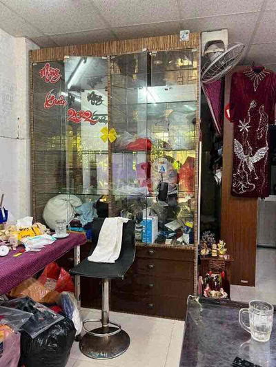 Nhà kd tự do, sau căn mặt tiền Bàn Cờ, dt 3.6x9m trệt 1 lầu