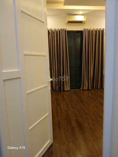 Cho thuê nhà riêng ngõ 690 Lạc Long Quân