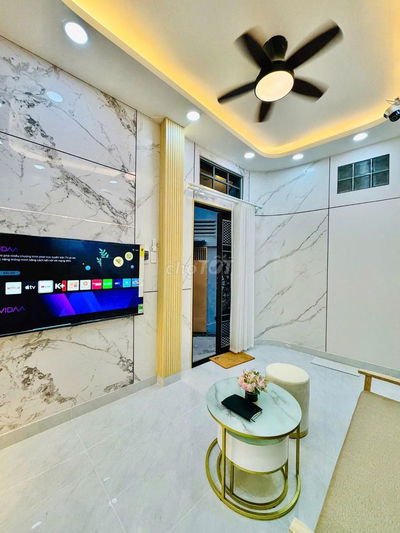 Bán gấp trong tuần - Nhà CMT8 14.7m² - 3.85 tỷ