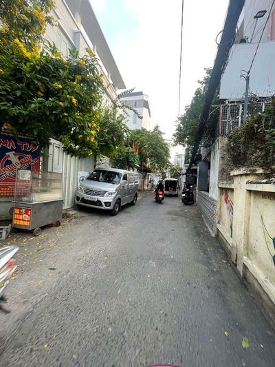 Giáp Phú Nhuận chính chủ bán nhà 2T_Hoàng Hoa Thám 48m2_6,2 tỉ có TL