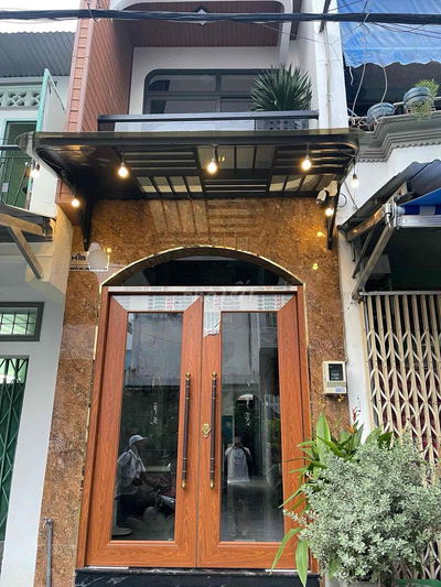 Nhà đẹp Mặt tiền hơn 5Đ phú thọ hoà-Tân Phú