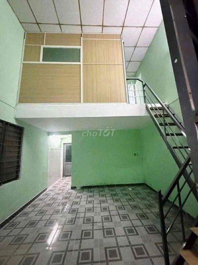 Đất kiệt Lý Thái Tổ, tặng nhà cấp 4