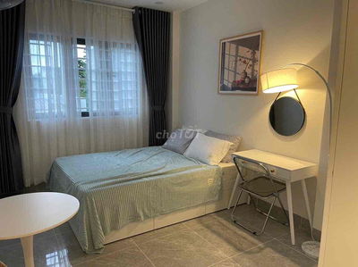 Cho thuê căn hộ full nội thất siêu thoáng gần Global City Lake View