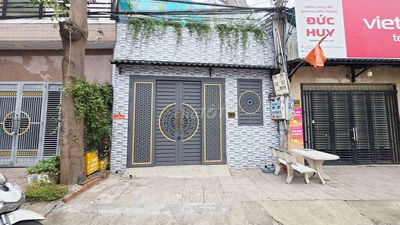 Nhà phố mặt tiền gần làng đại học quốc gia, phường Đông Hòa, TP Dĩ An