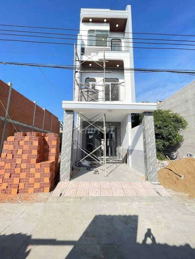 Nhà phố hoàn công gần chợ đường Đoàn Thị Kia và Vincom550 Dĩ An