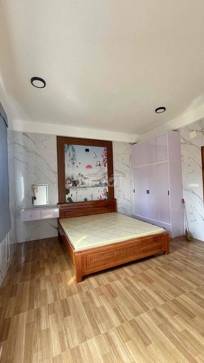 Cho thuê căn hộ mini Song Hành Cao Tốc Lakeview